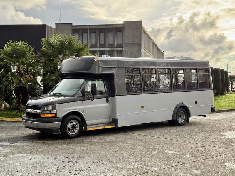 20-Pax Bus